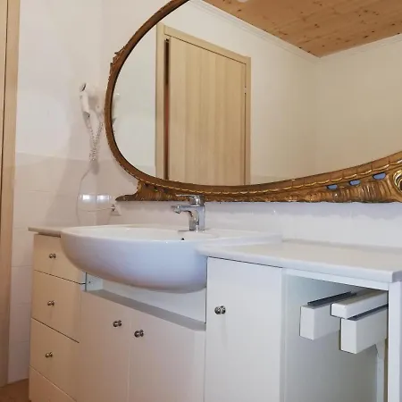 Cascina La Castagnara Bed & Breakfast