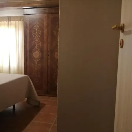 Cascina La Castagnara Bed & Breakfast *